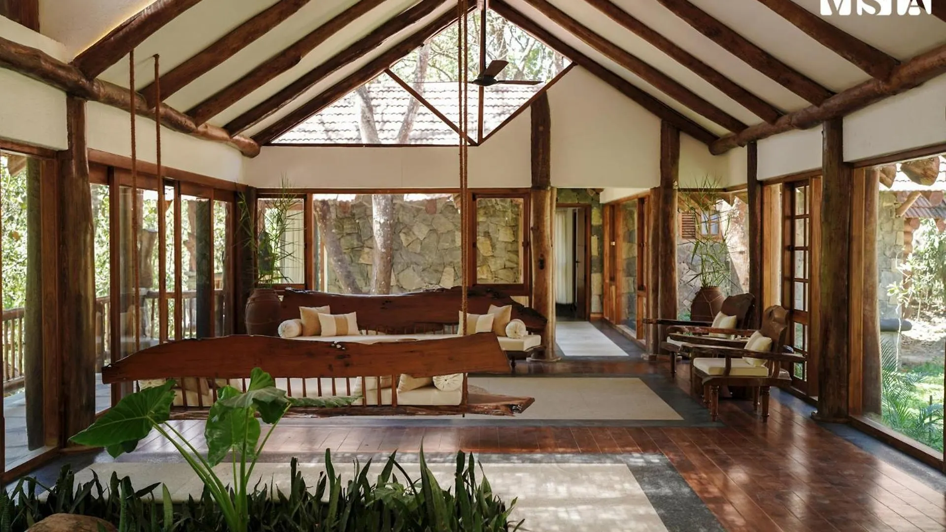 Villa Stayvista At The Forest Echoes With Pool, Bbq Wayanad