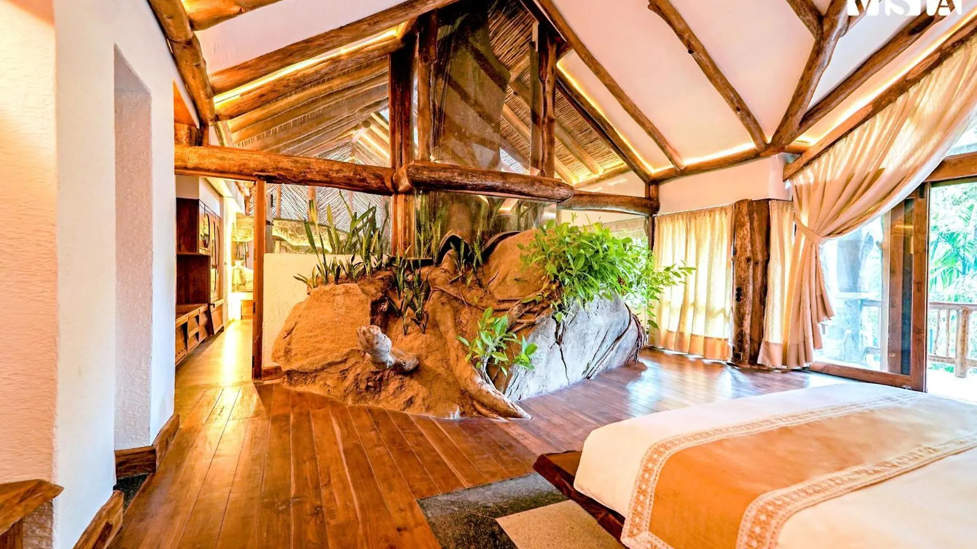 Stayvista At The Forest Echoes With Pool, Bbq Wayanad Villa