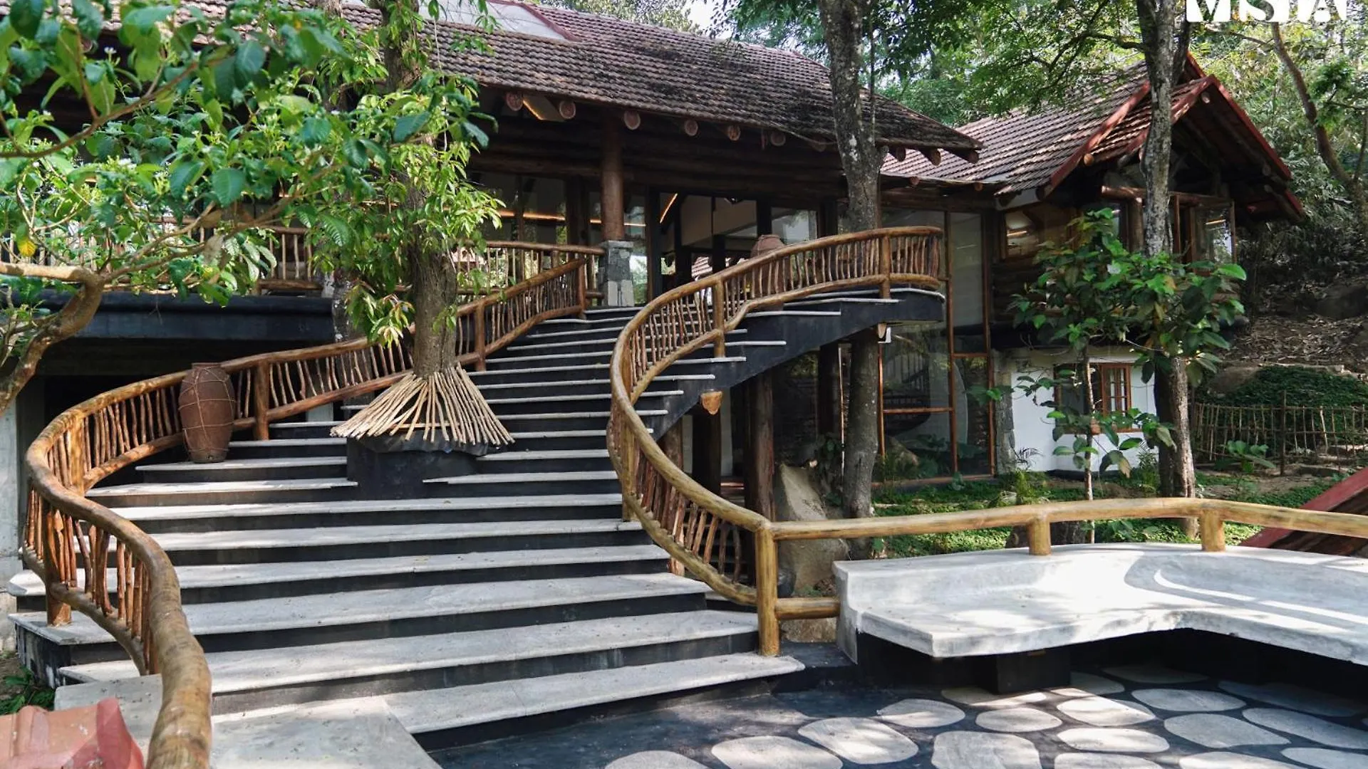 Stayvista At The Forest Echoes With Pool, Bbq Wayanad Villa